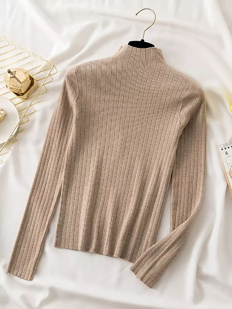 Charming Turtleneck Knitwear