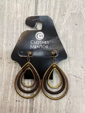 Earrings Dangle/drop By Clothes Mentor