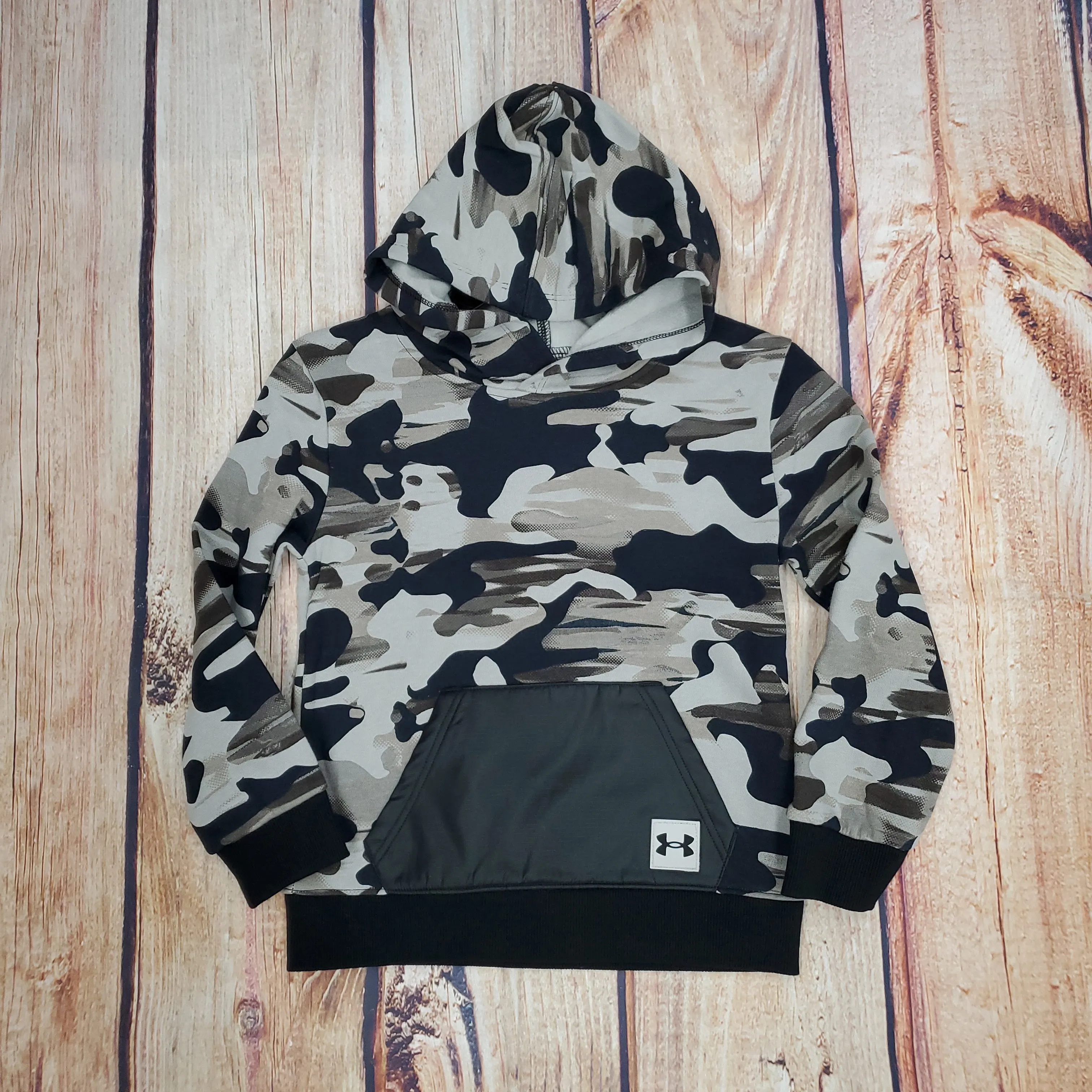 UA IRIDESCENT CAMO HOODIE