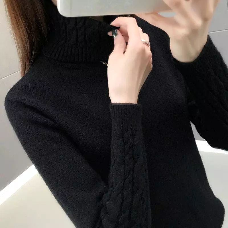 V-Design Turtleneck Sweater