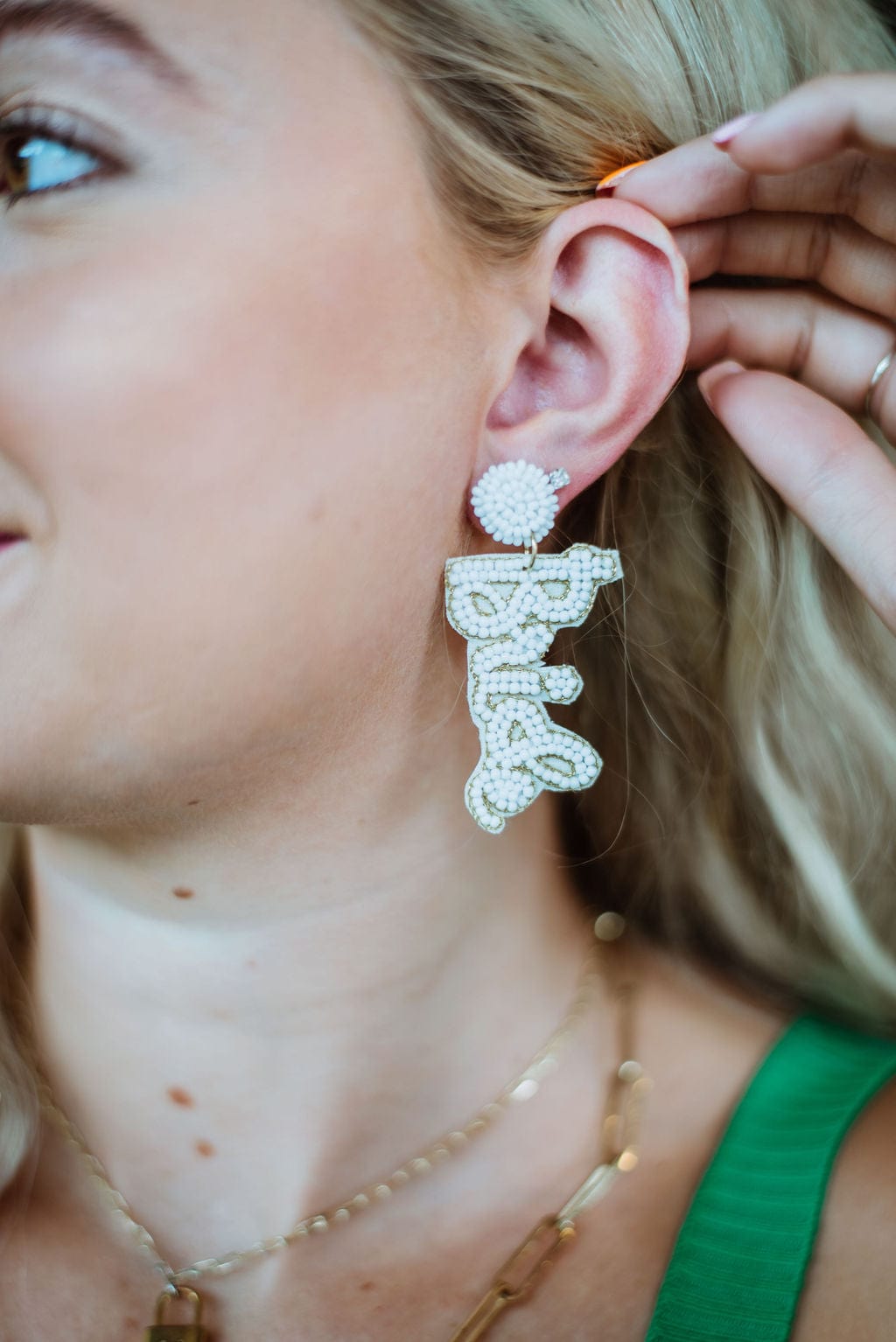 White Pearl Bride Earrings